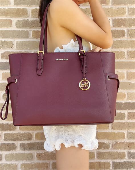 michael kors gilly large tote.